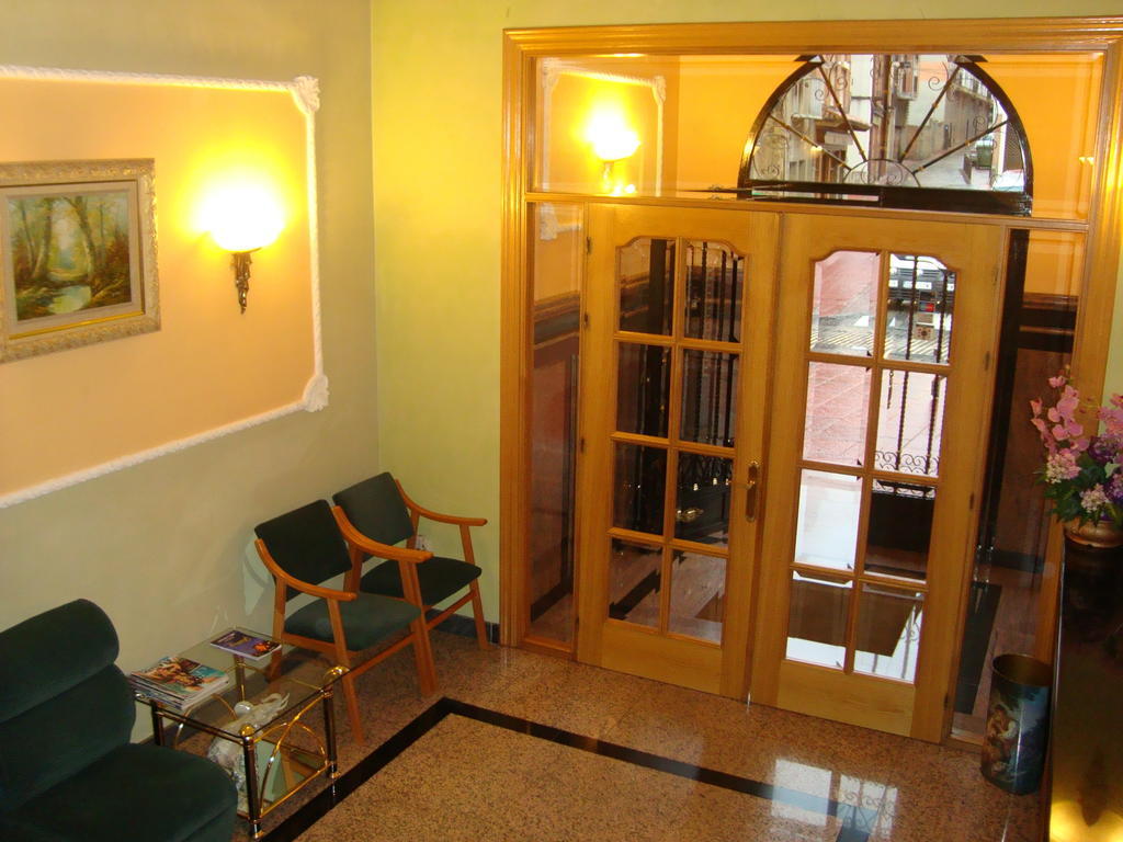Hostal Universal Benavente Exterior foto