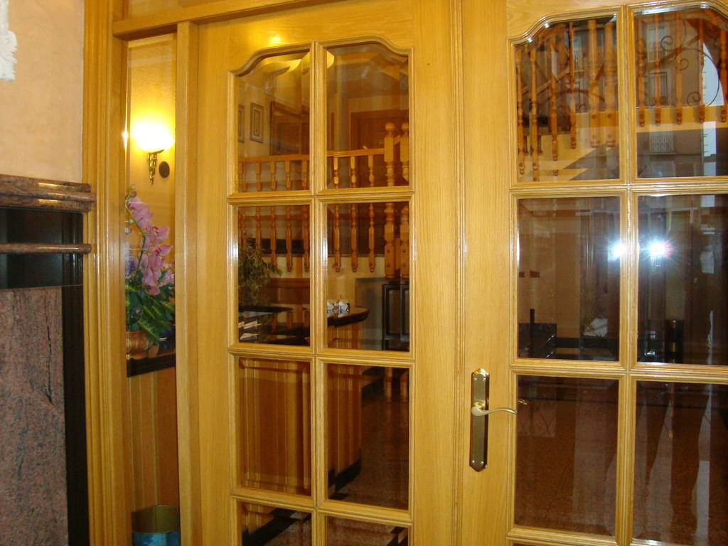 Hostal Universal Benavente Exterior foto